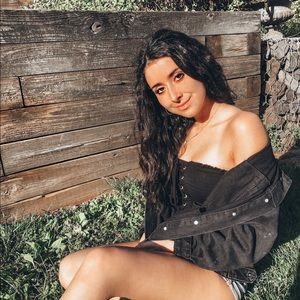 Meet your Posher, Michelle